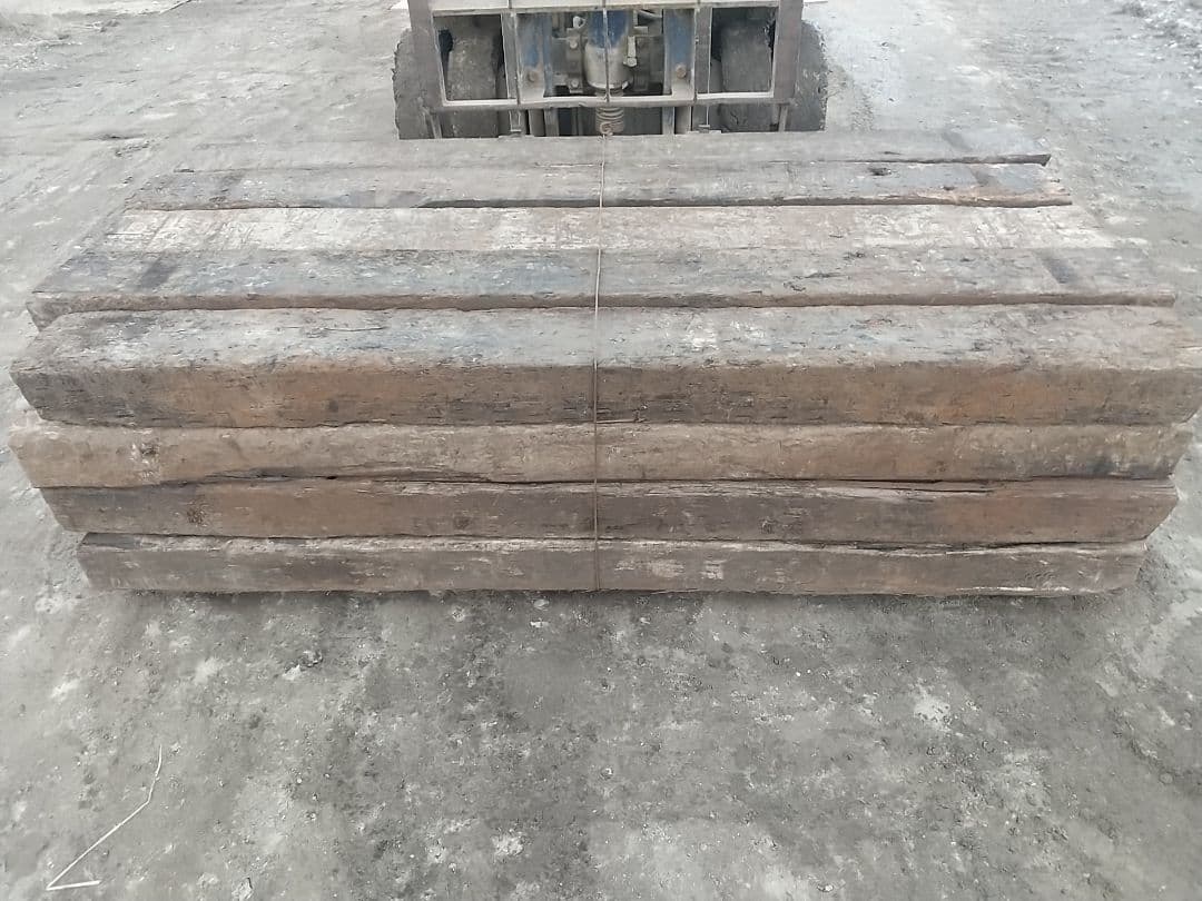 10本組 枕木 3級品 長さ約210cm 送料別 ガーデニング 花壇 庭づくり