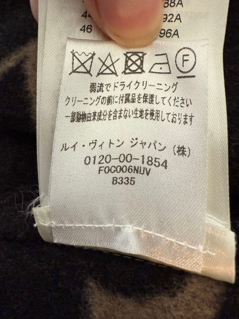 LOUIS VUITTON 34 シグネチャーショートフーデッドラップコート
