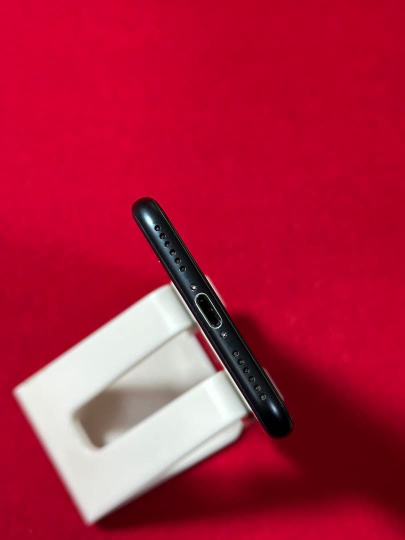 【2943】iPhone SE3第3世代ミッドナイト 64GB simフリー