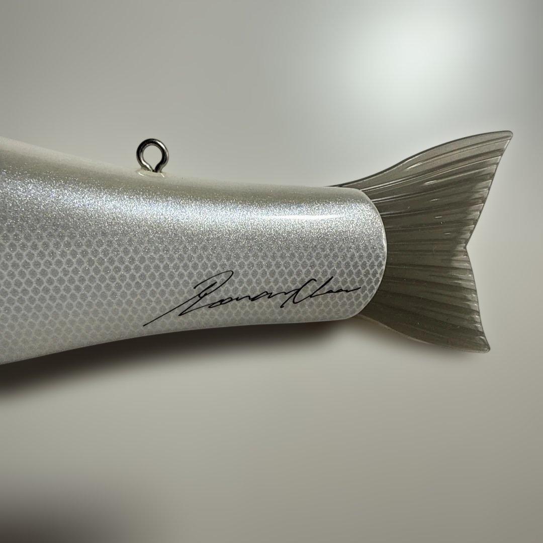 【新品・未使用】ロマンメイド　ネゴシエーターカスタム　オーラ