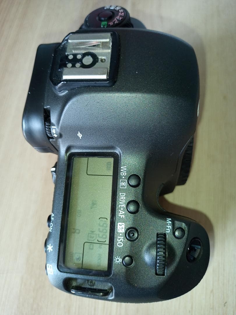 美品Canon EOS 5Ds デジタル一眼レフカメラ 本体