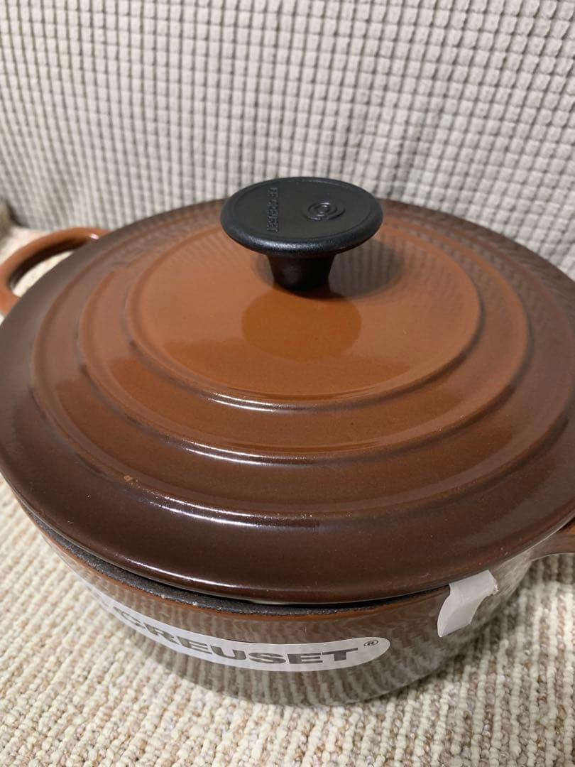 LE CREUSETココットロンドブラウン 両手鍋 18cmルクルーゼ