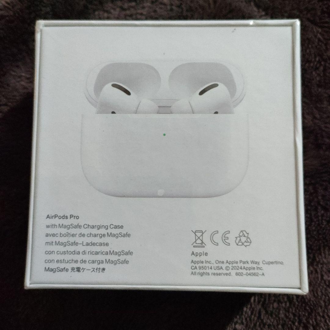 s*a様 AirPods Pro 2 MagSafe充電ケース付き