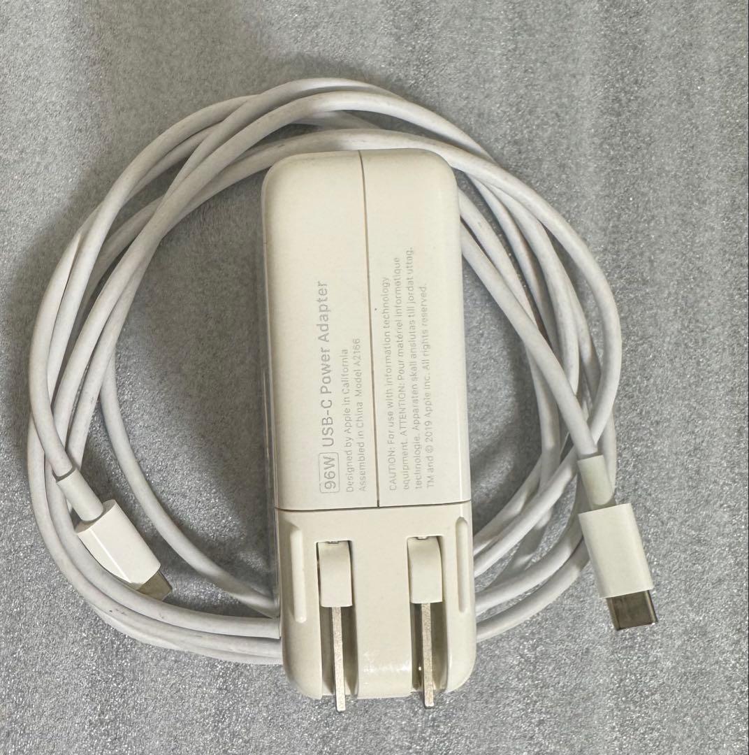 MacBookPro i9 32GB 1TB 充放電98回 バッテリー94%