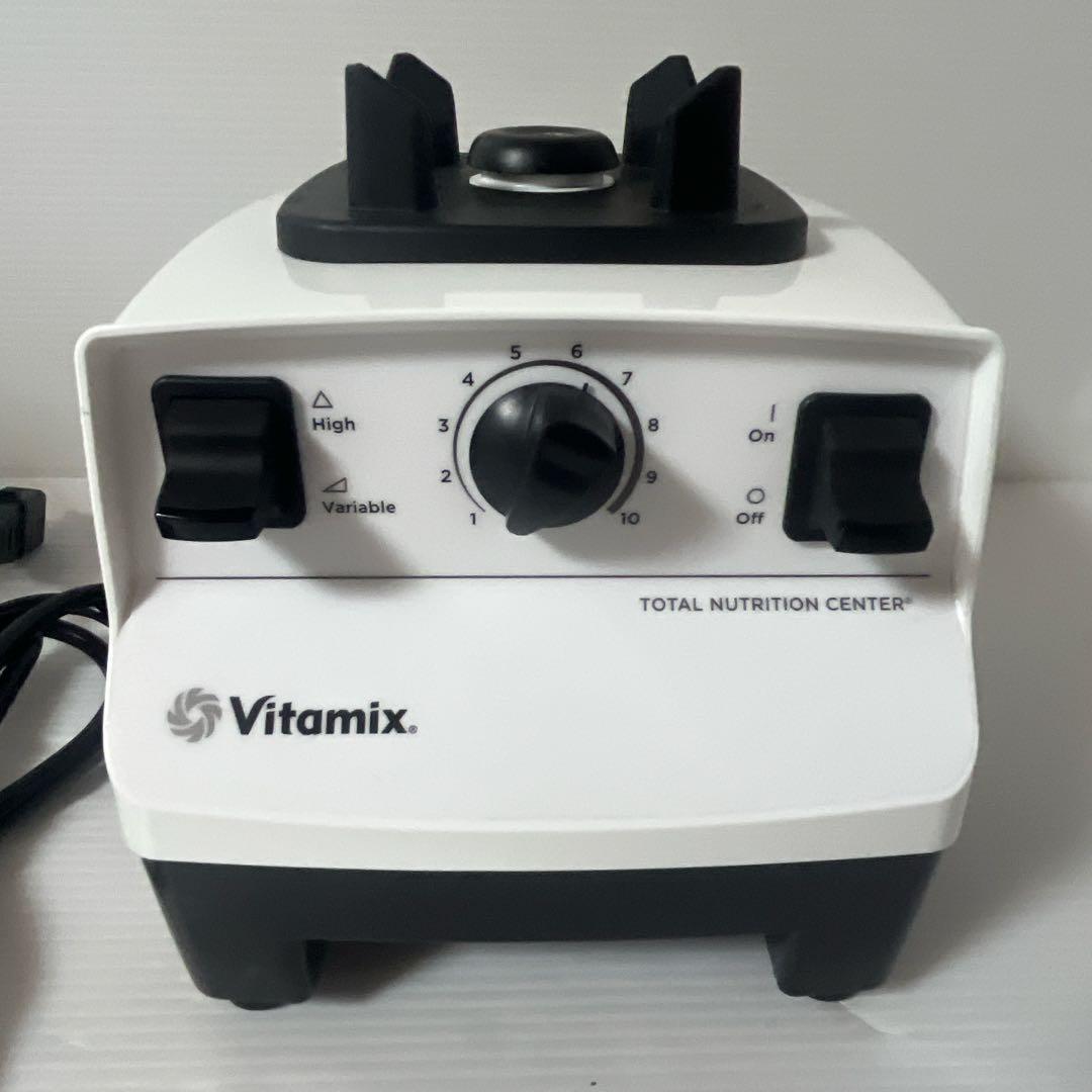 バイタミックス Vitamix VM0111 ホワイト　ミキサー