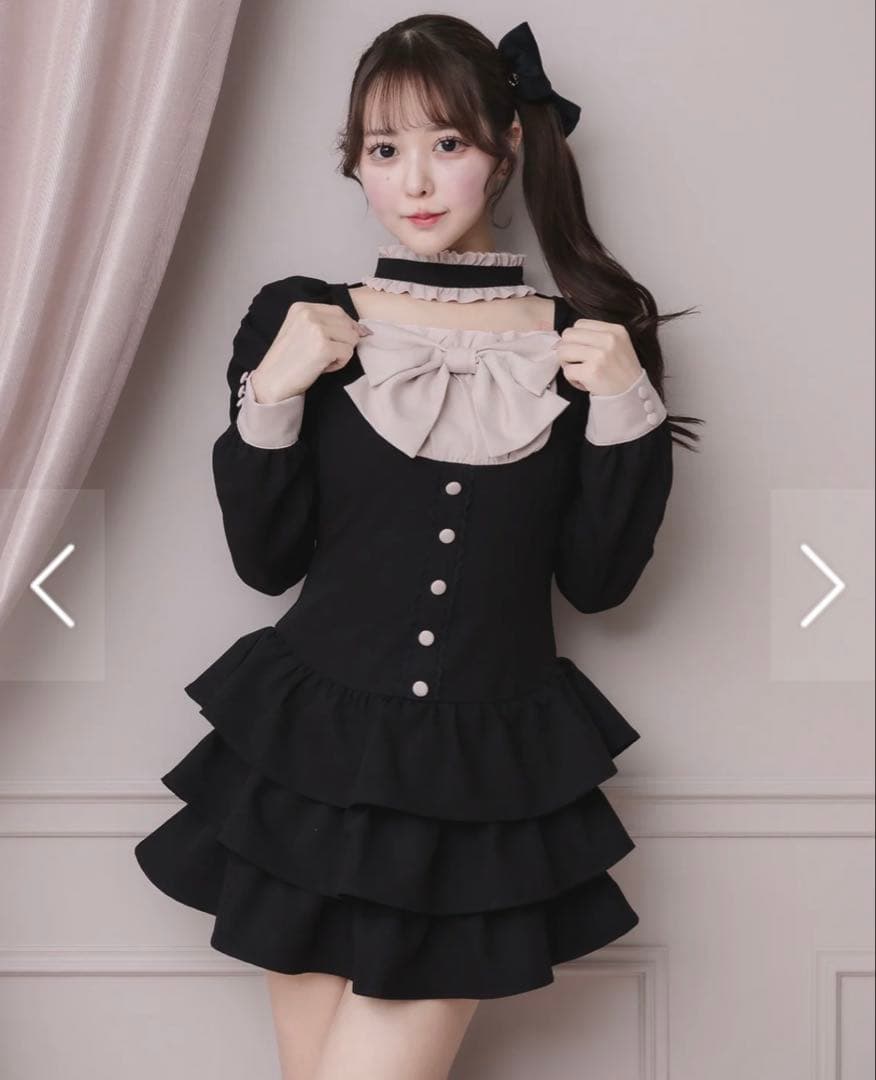 フロントリボンチョーカーティアードミニワンピ pium【⭐️本日限定値下げ⭐️】