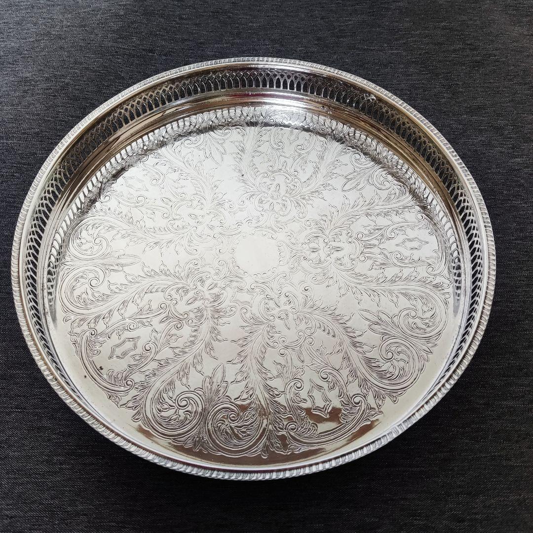 英国製　シルバープレート　ギャラリートレイ　サルヴァ