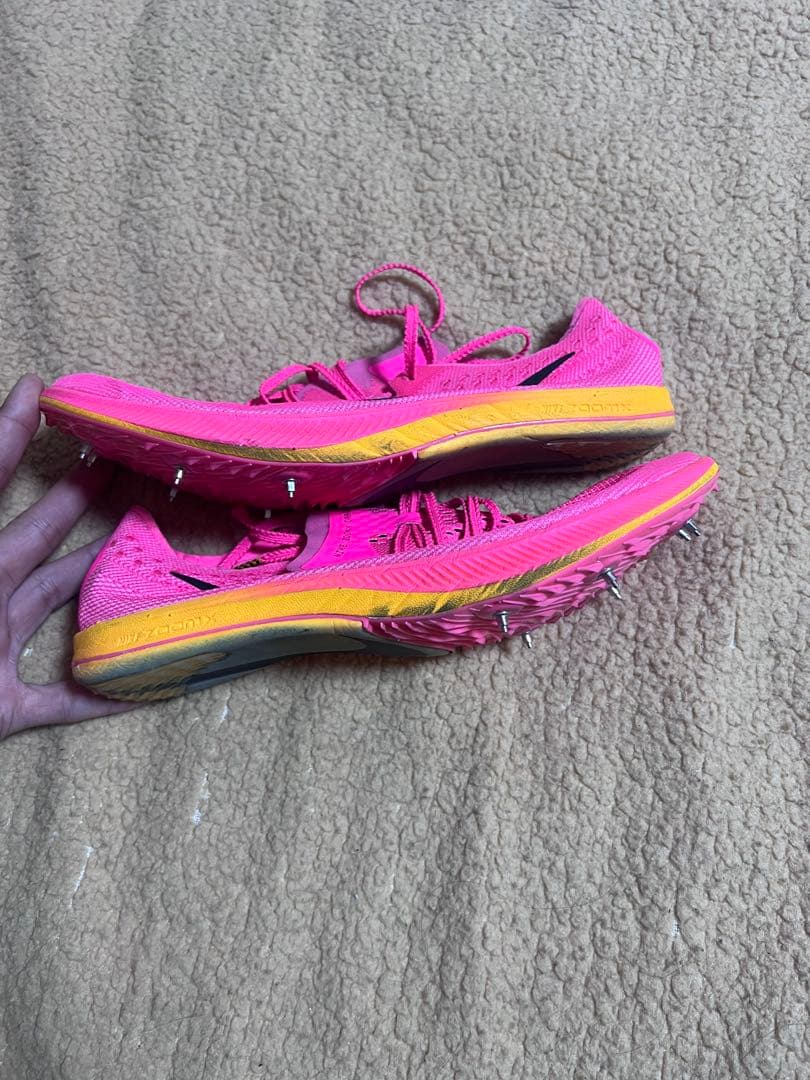 Nike スパイクシューズ ピンク イエロー