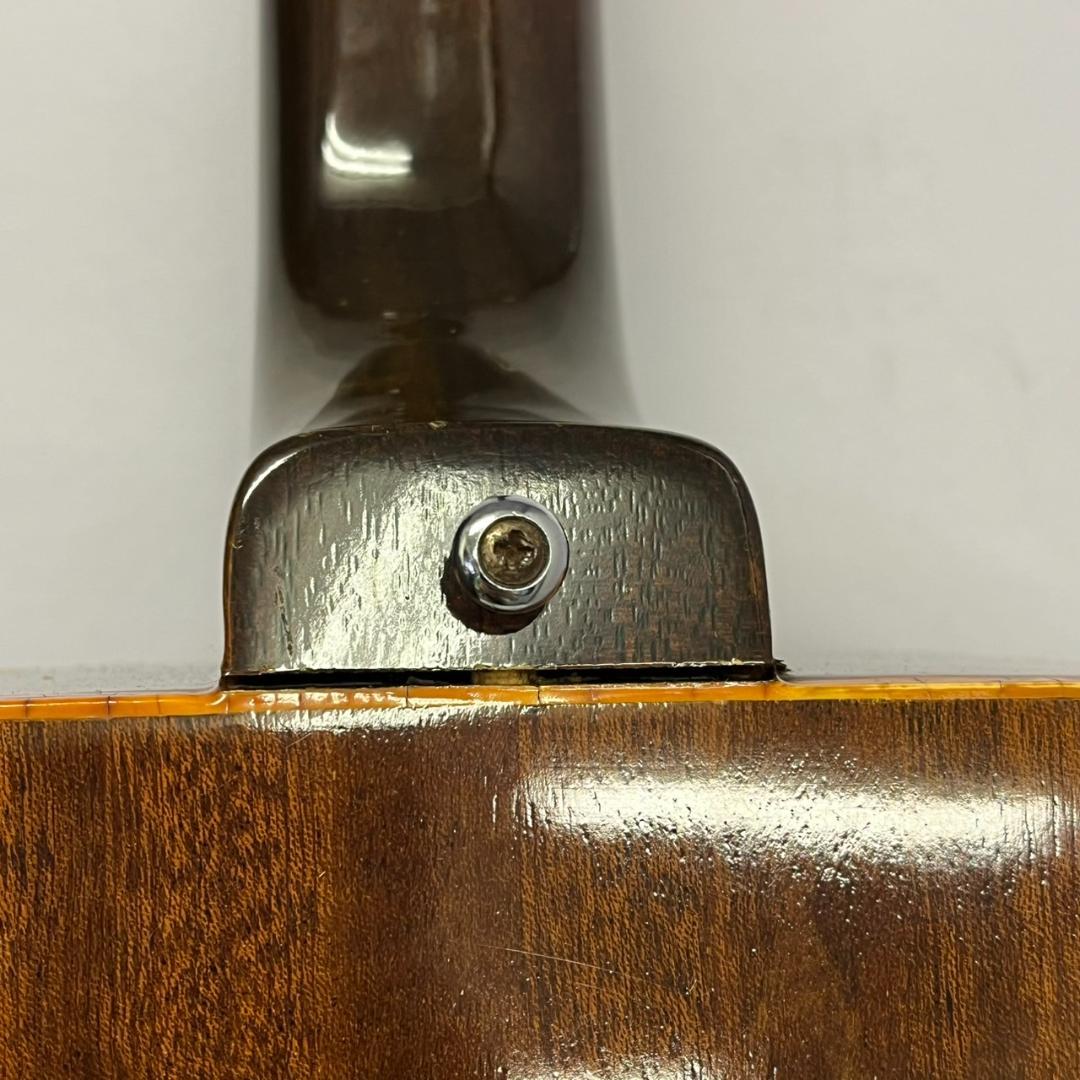 【中古】Chaki W-3F アコースティックギター ケース付き 打痕/浮きあり