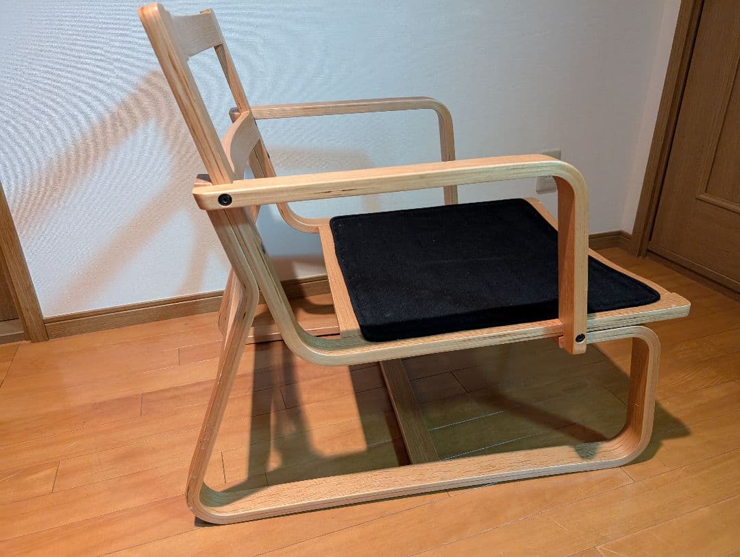 《送料込》無印良品リビングでもダイニングでもつかえるソファチェア アーム 椅子