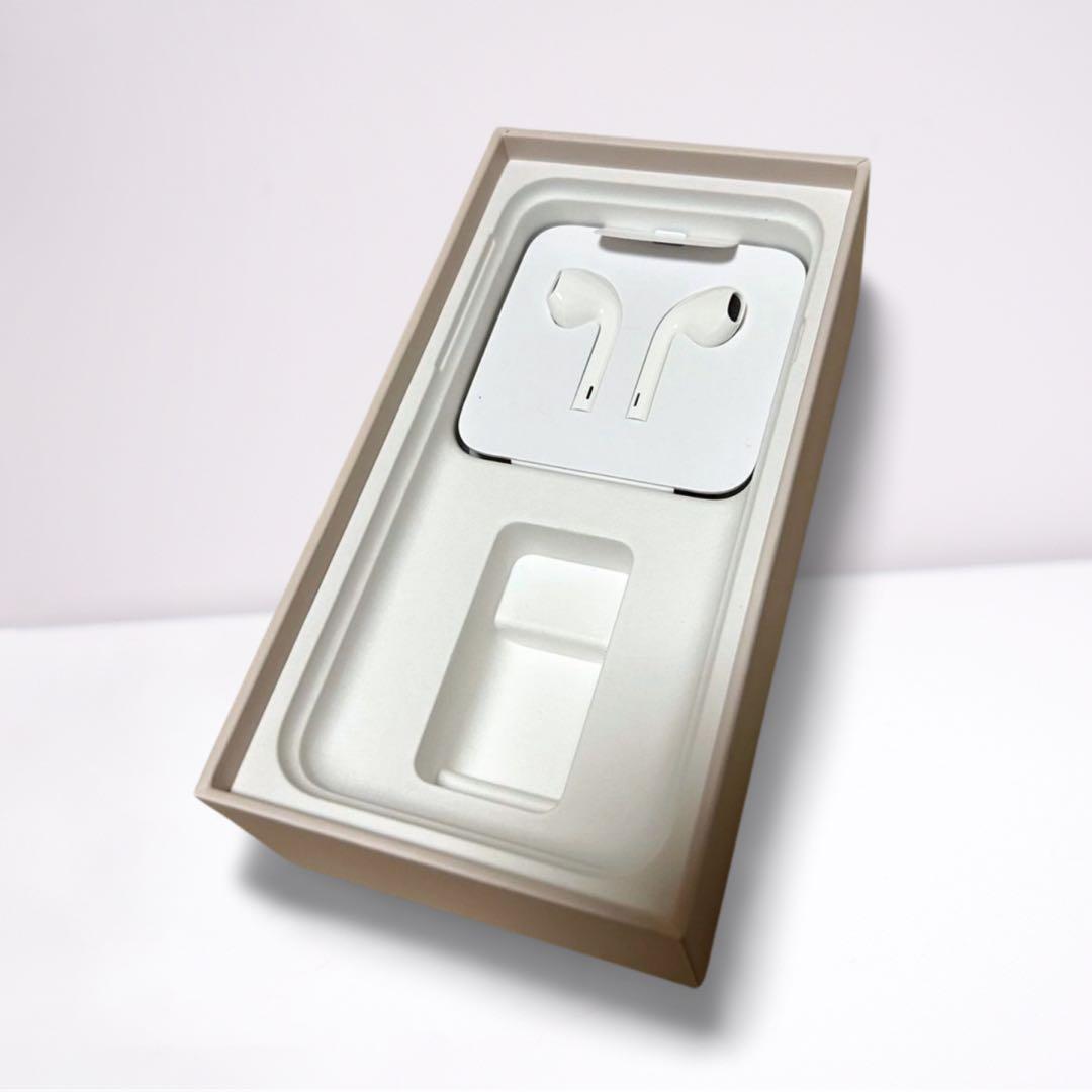 iPhone8 64GB ゴールド SIMフリー 箱付 イヤホン未使用 画面ヒビ