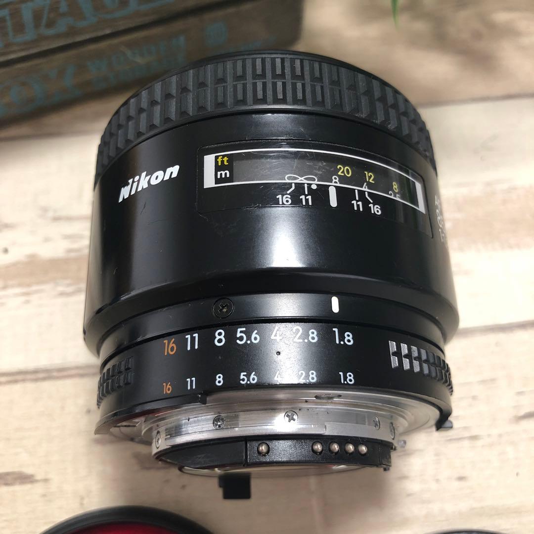 Nikon NIKKOR 85mm F1.8 単焦点レンズ