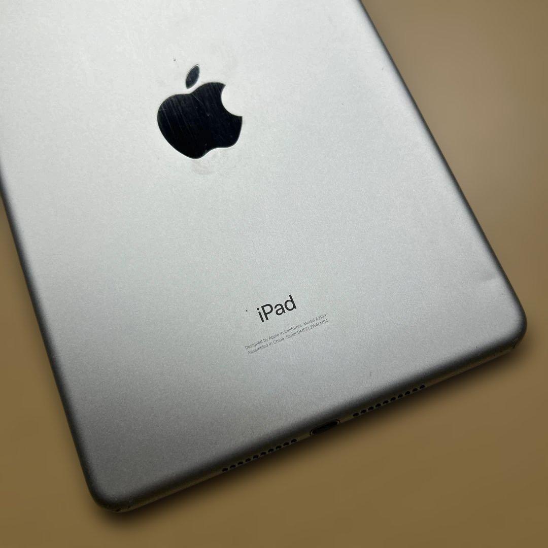 iPad mini5 第5世代　64GB Wi-Fi 割れなし