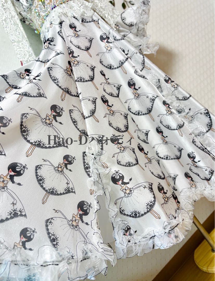 新品★ダンスドレス★スタンダード★社交ダンス★競技会★パーティー★ダンスガール柄