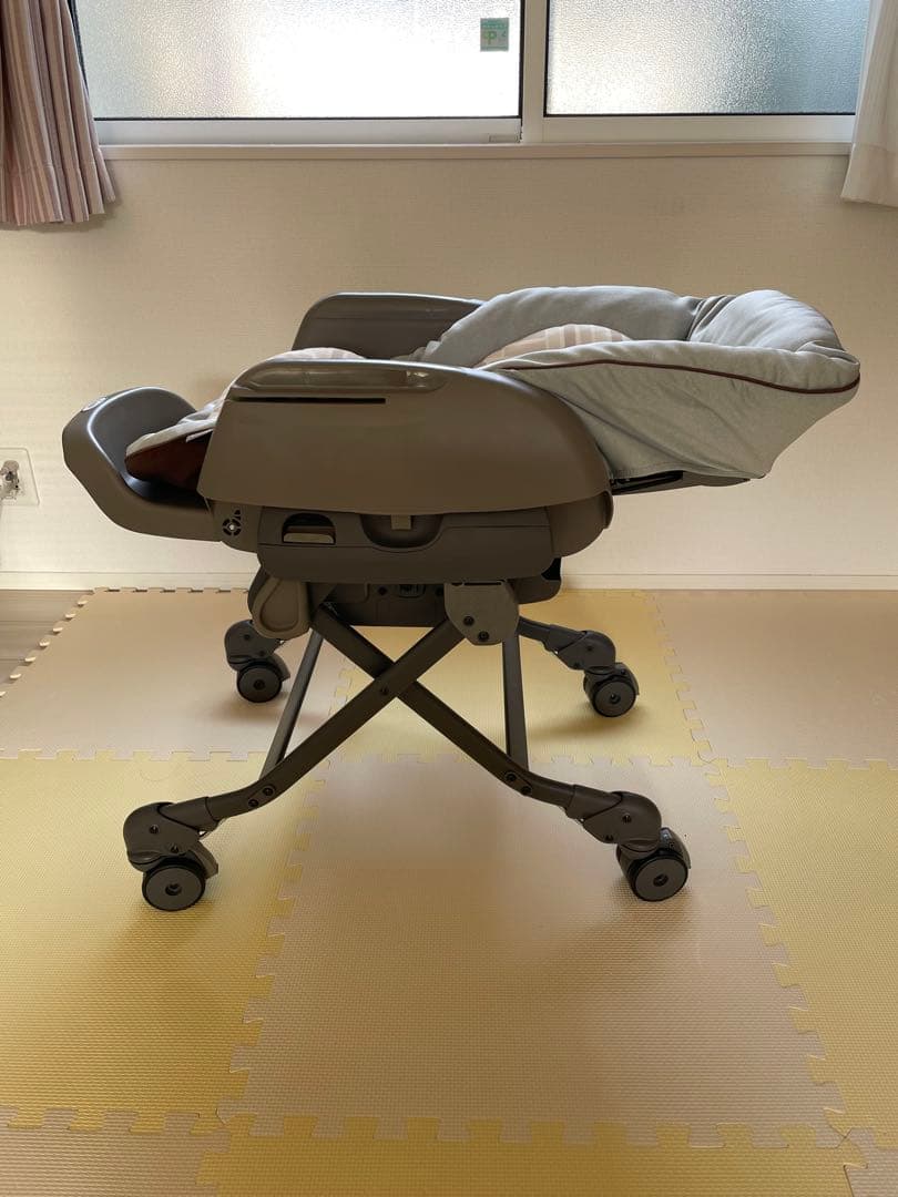 ネムリラ 4キャス オートスウィング 電動