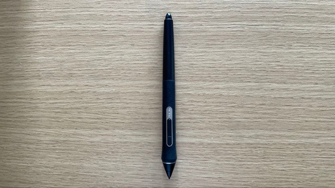 Wacom Cintiq 22 DTK-2260/K1D【おまけ付】