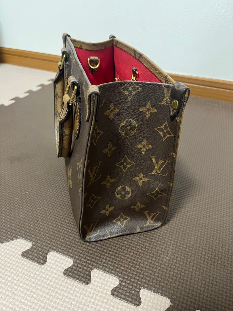 LOUIS VUITTON ルイ・ヴィトン モノグラム オンザゴー
