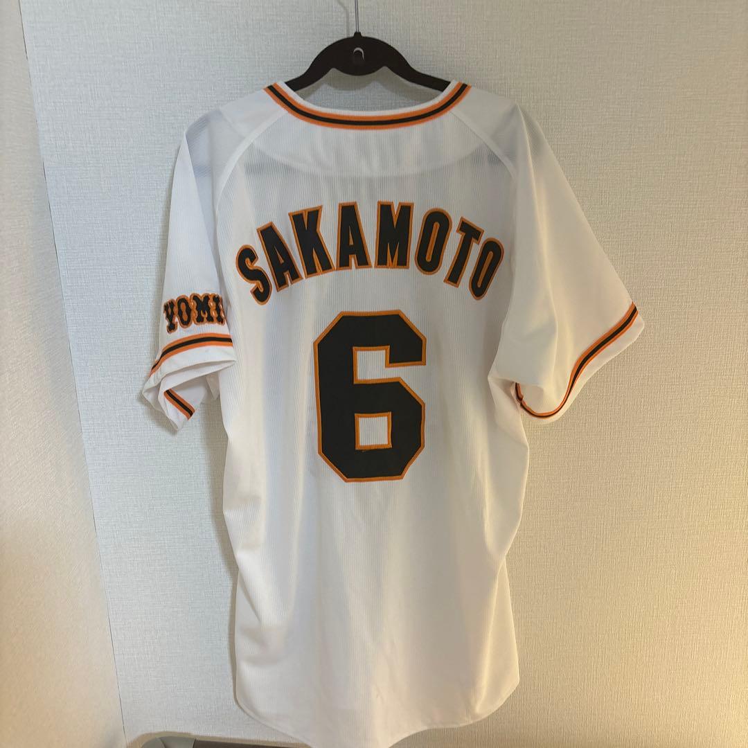 読売ジャイアンツ　坂本勇人　Lサイズレプリカユニフォーム　ミズノ製