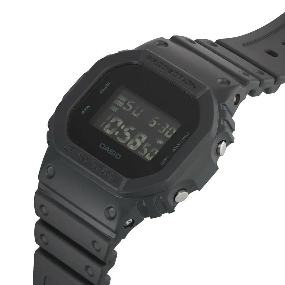 新品未使用 G-SHOCK DW5600UBB 1JF 最新モデル 国内正規品