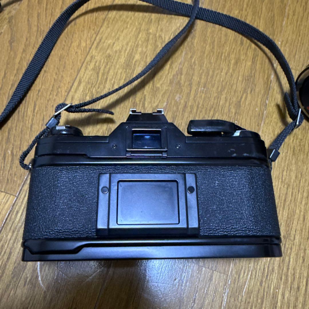 Canon AE-1 FD50mm f1.4とFD100-200mm f5.6