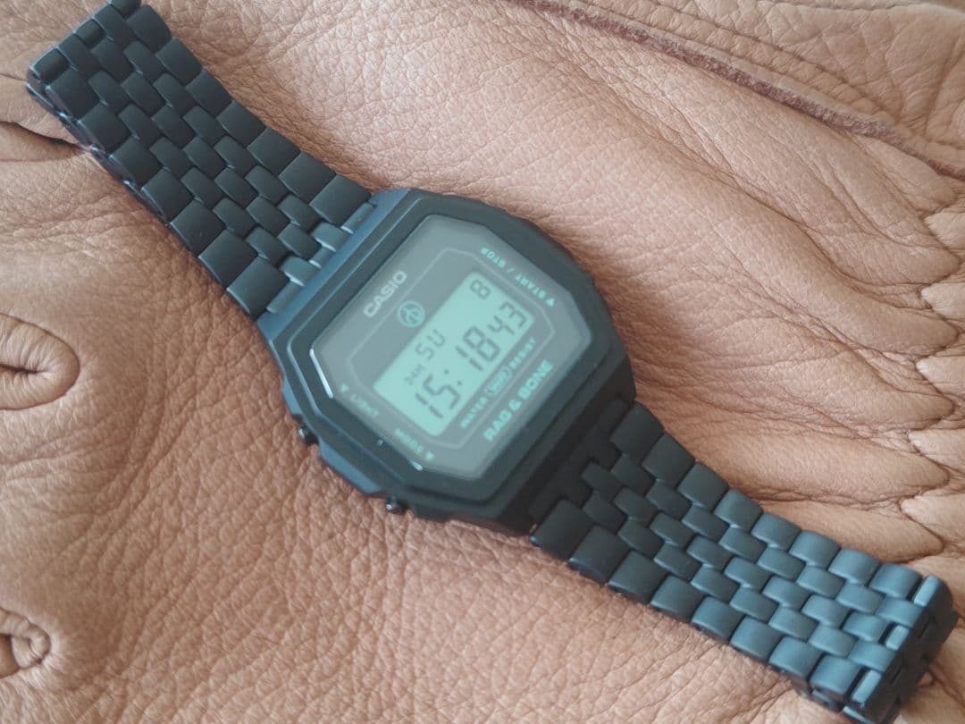 レア CASIO RAG & BONE A1000 ブラック17cmくらい