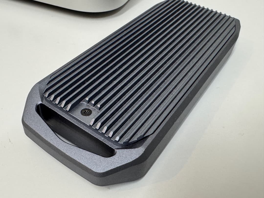 Mac mini M4 16GB 256GB ＋外付けSSD2TB