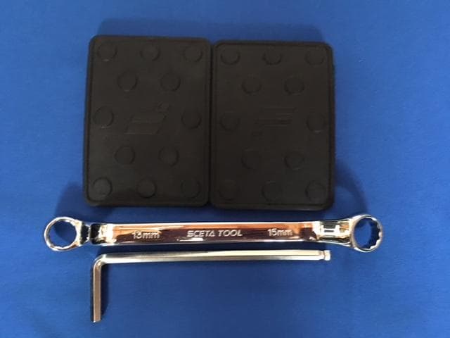 Fanatec ステアリング+ホイールベース+ペダル 3点セット