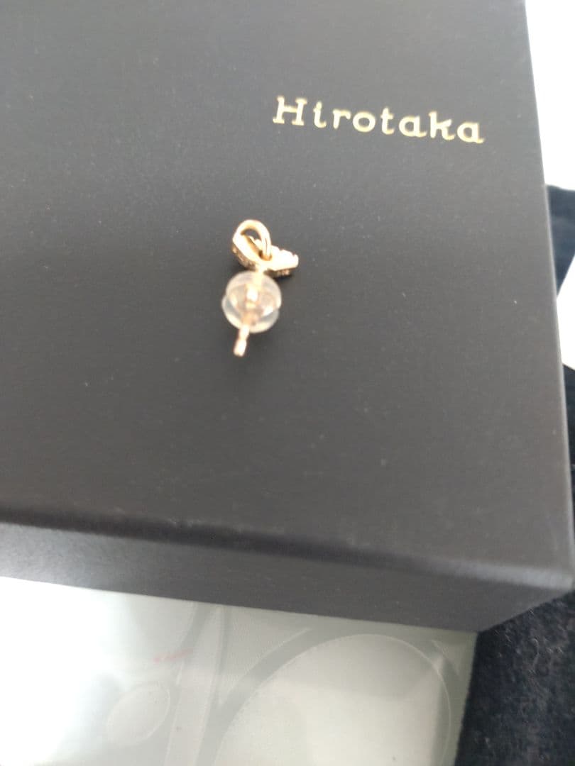 Hirotaka ゴサマー スモールフープ ダイヤモンド ピアス