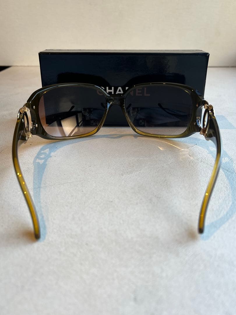 【極美品】CHANEL ココマーク　サングラス ブラウングラデーション