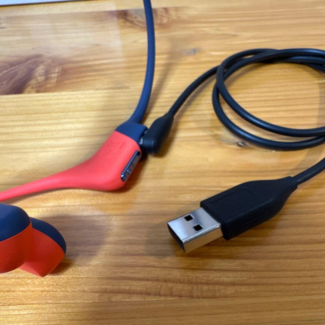 【ショックス Shokz】OpenSwim Pro 骨伝導イヤホン（レッド）