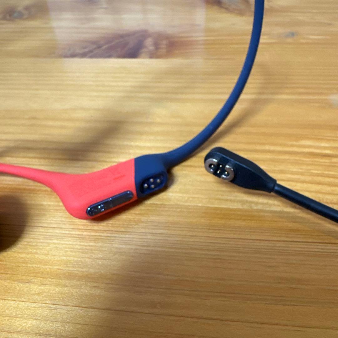 【ショックス Shokz】OpenSwim Pro 骨伝導イヤホン（レッド）