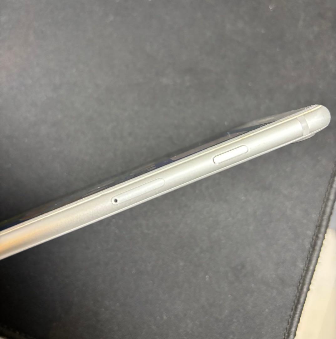 Apple iPhone 8 Plus 64GB 状態良好 ケース等おまけつき