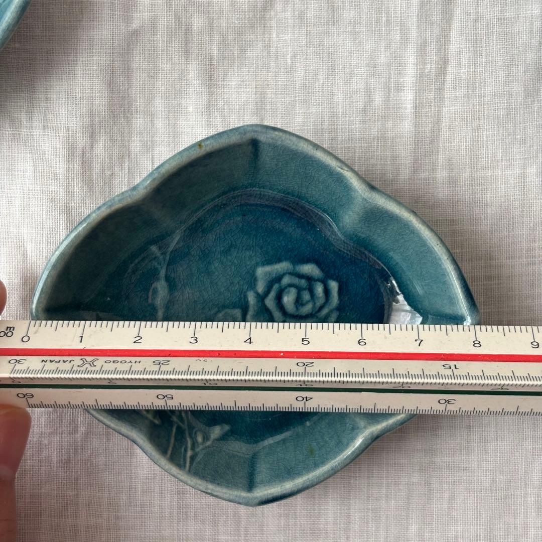 淡路　珉平焼　薄瑠璃薔薇の図 瑠璃釉青交趾陽刻 豆皿5客(江戸後期骨董古美術