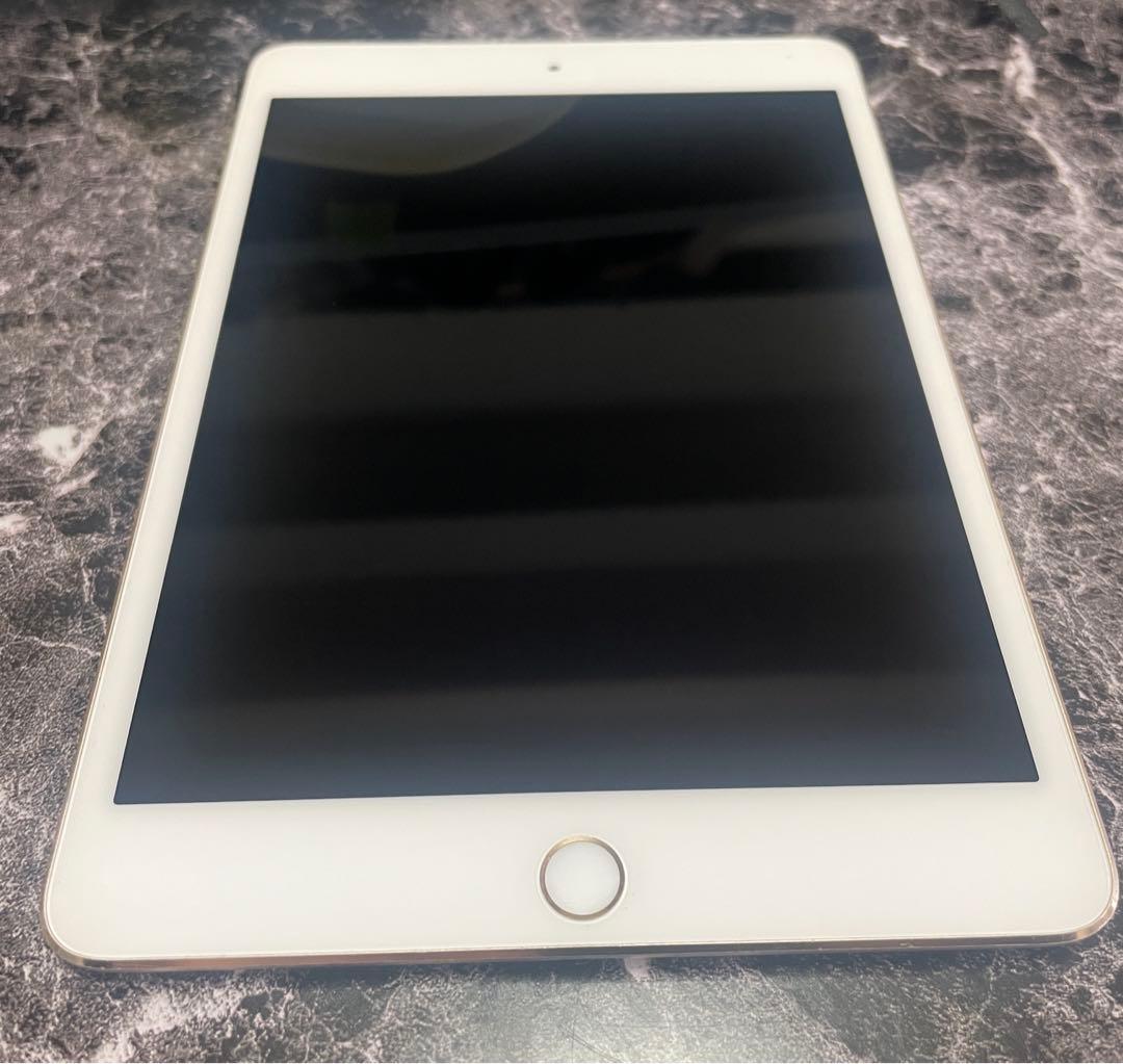 iPad mini4 16GB ゴールド　バッテリー良好