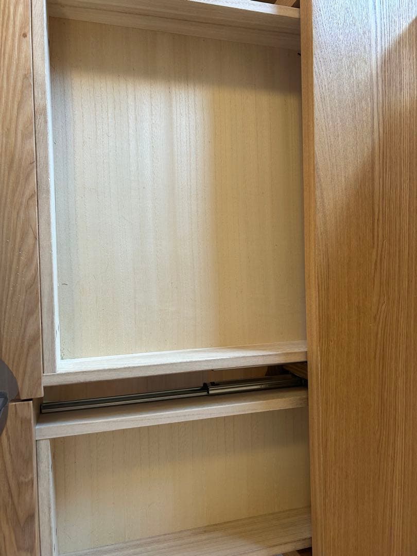 Unico 木製ドレッサー