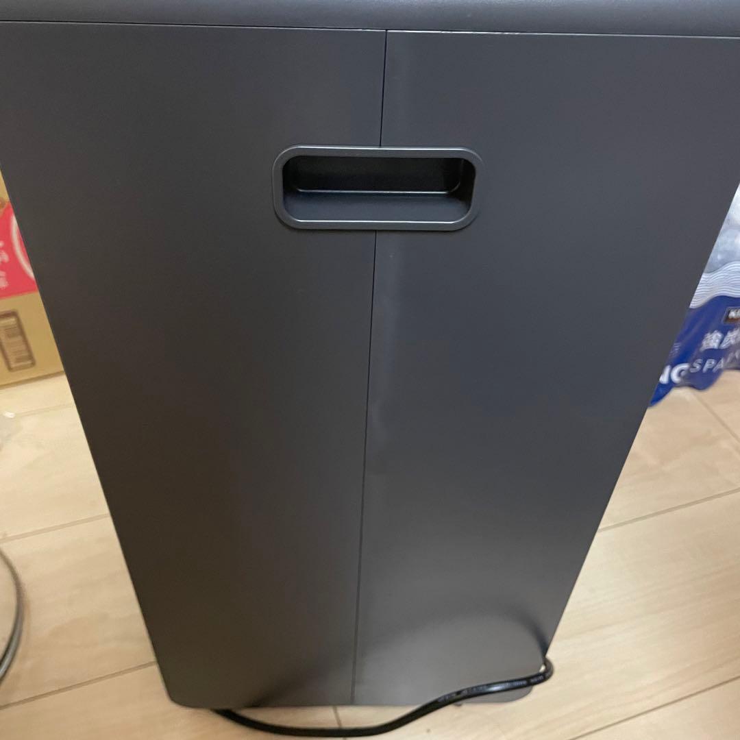 送料無料❣️新品未使用　衣類乾燥機　YAMAZEN 除湿機 EDC-H601