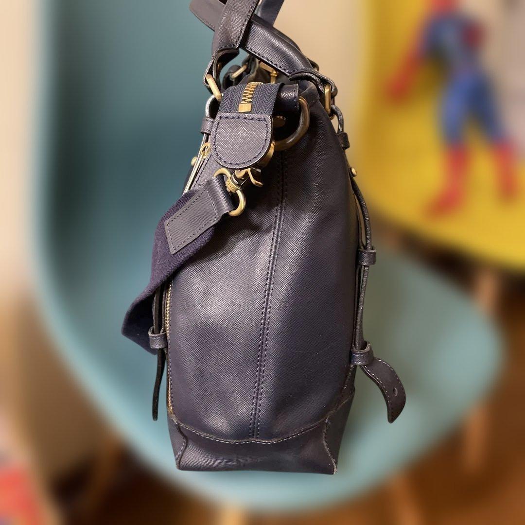 イタリア製　ＦClioネイビー レザー ビジネスバッグ