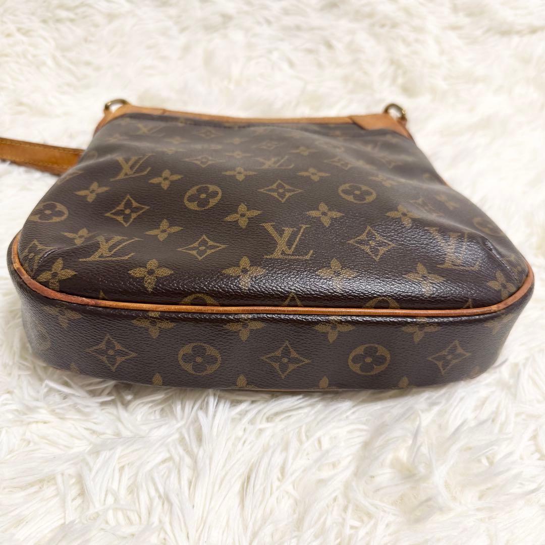 美品✨ルイヴィトン オデオン PM モノグラム ショルダーバッグ サコッシュ 茶