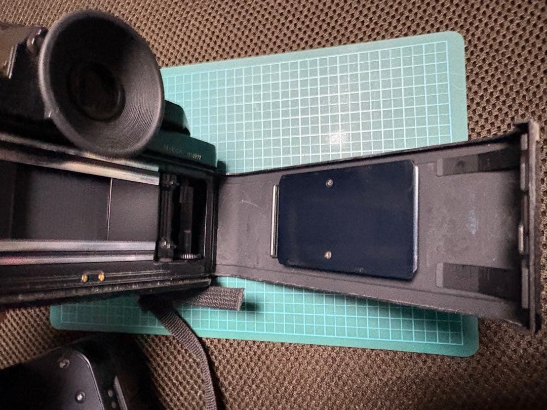 Nikon F3 ニコン F3 本体＆モータードライブ&単焦点レンズ×2 セット