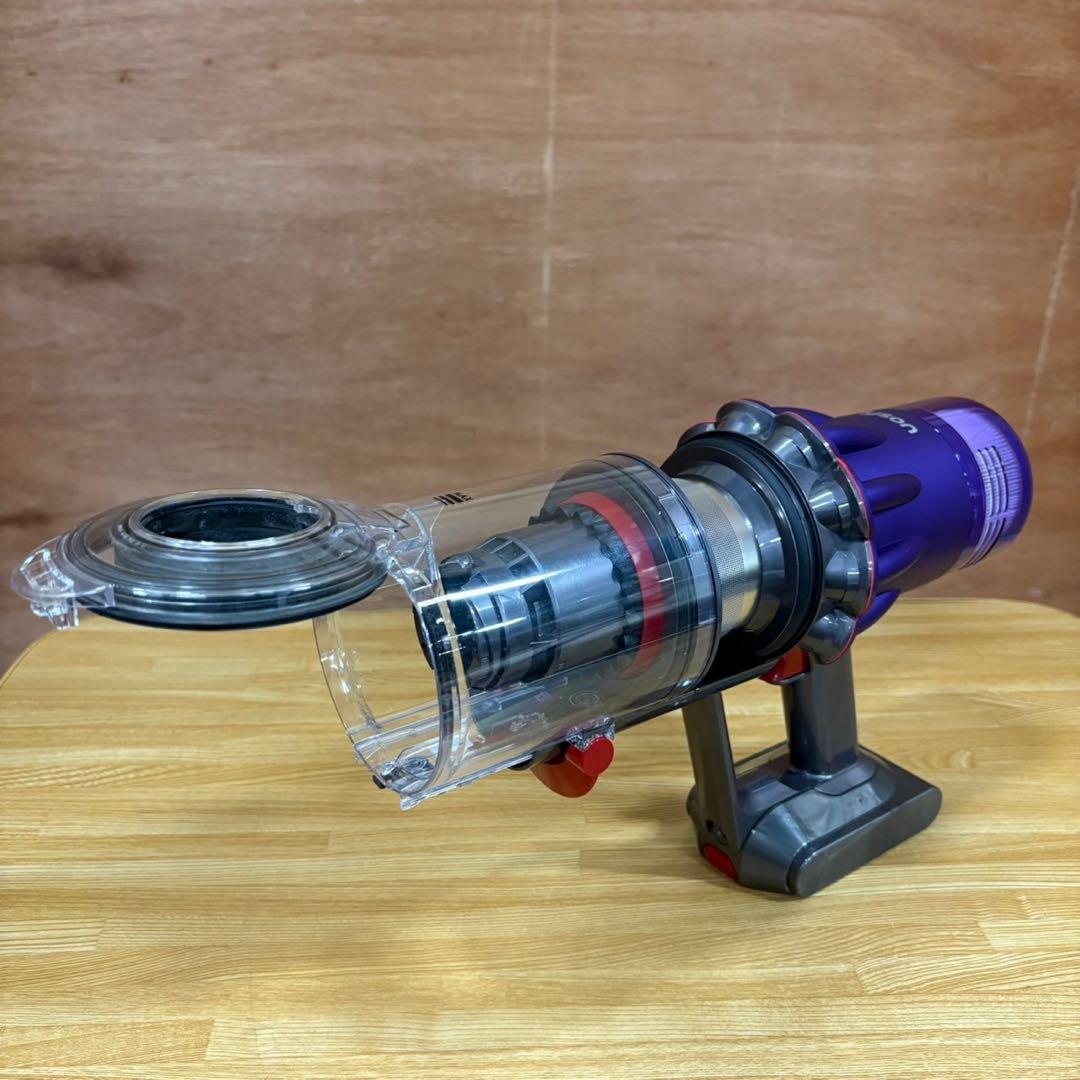 一都三県限定　配送無料　掃除機　Dyson ダイソン　SV18 FF ENT