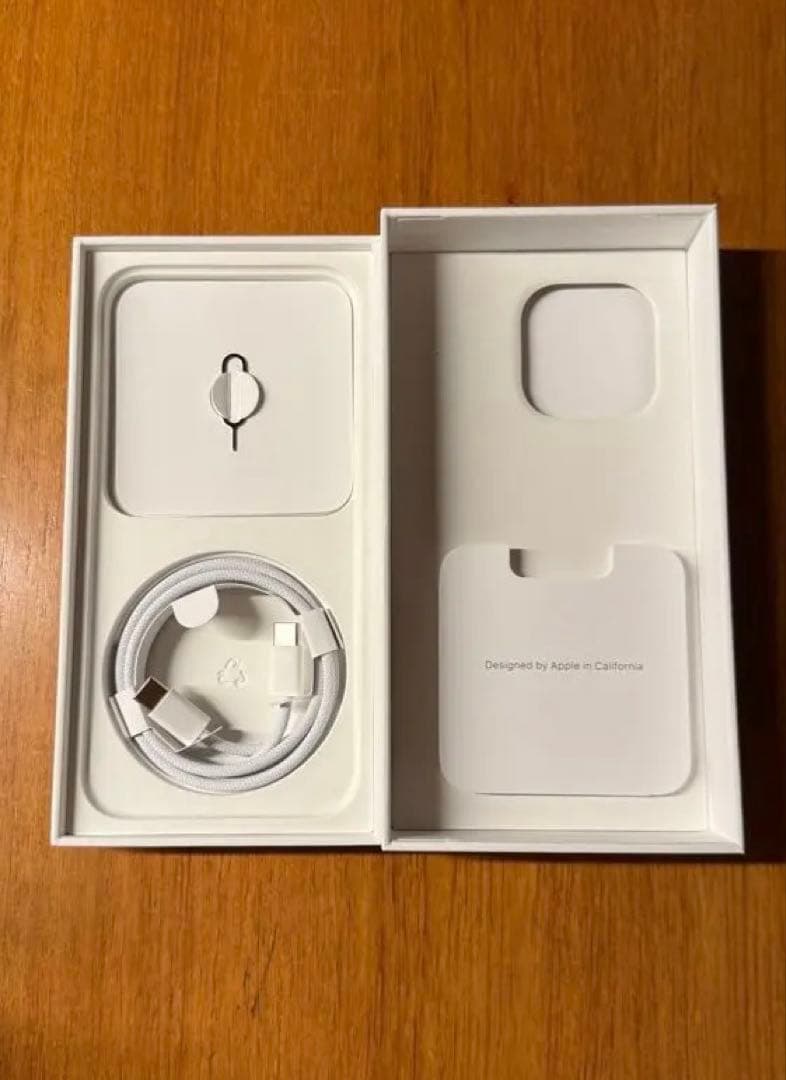 iPhone 15 Pro Max ブルーチタニウム　256GB 本体