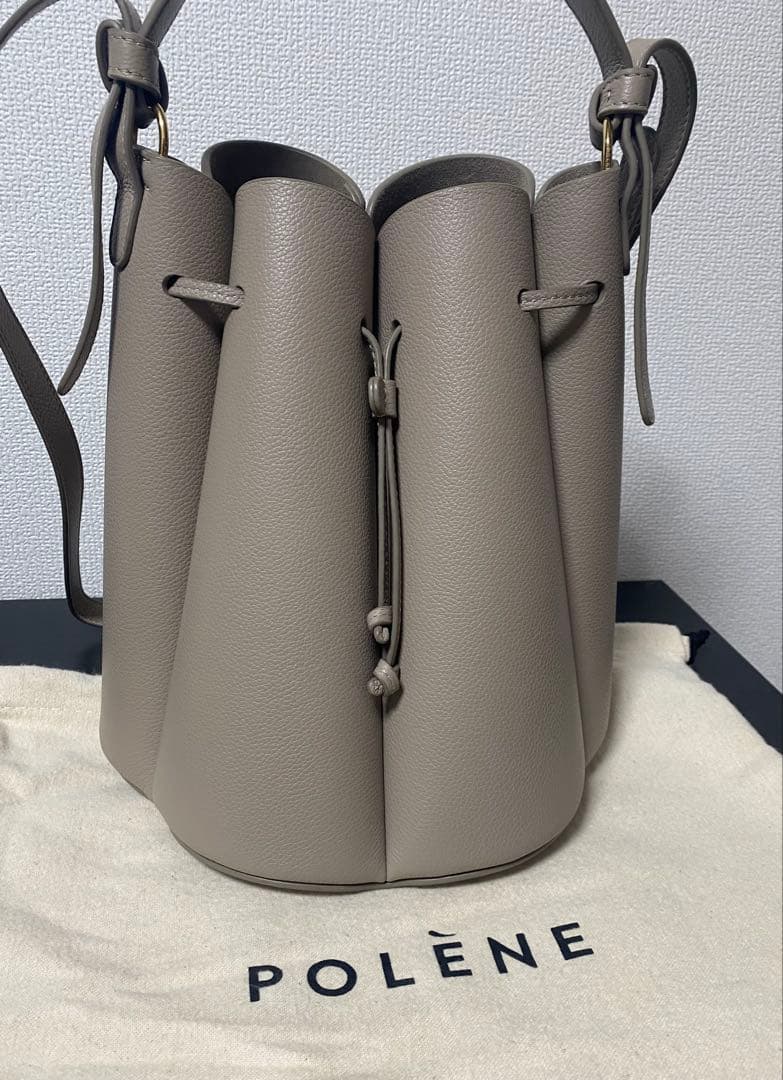 Polène（ポレーヌ） Numéro Huit Édition