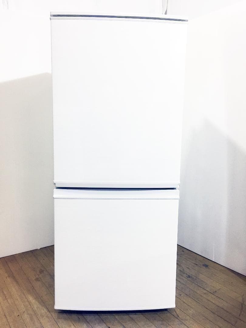 30日迄！送料無料★SHARP 137L 冷蔵庫【SJ-D14C-W】