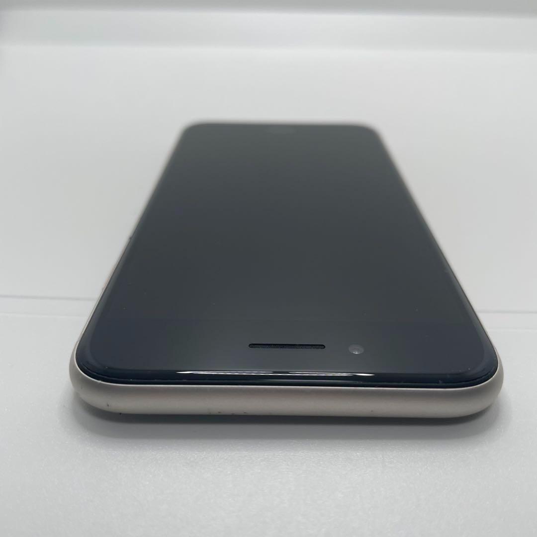 【格安美品】iPhone SE3 64GB simフリー本体 266