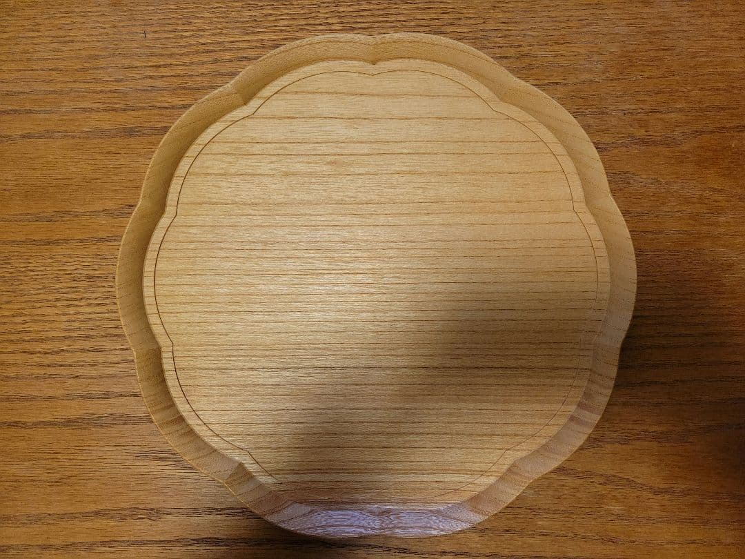 【めめちゃん様】KITO （四十沢木材工芸）輪花盆　大