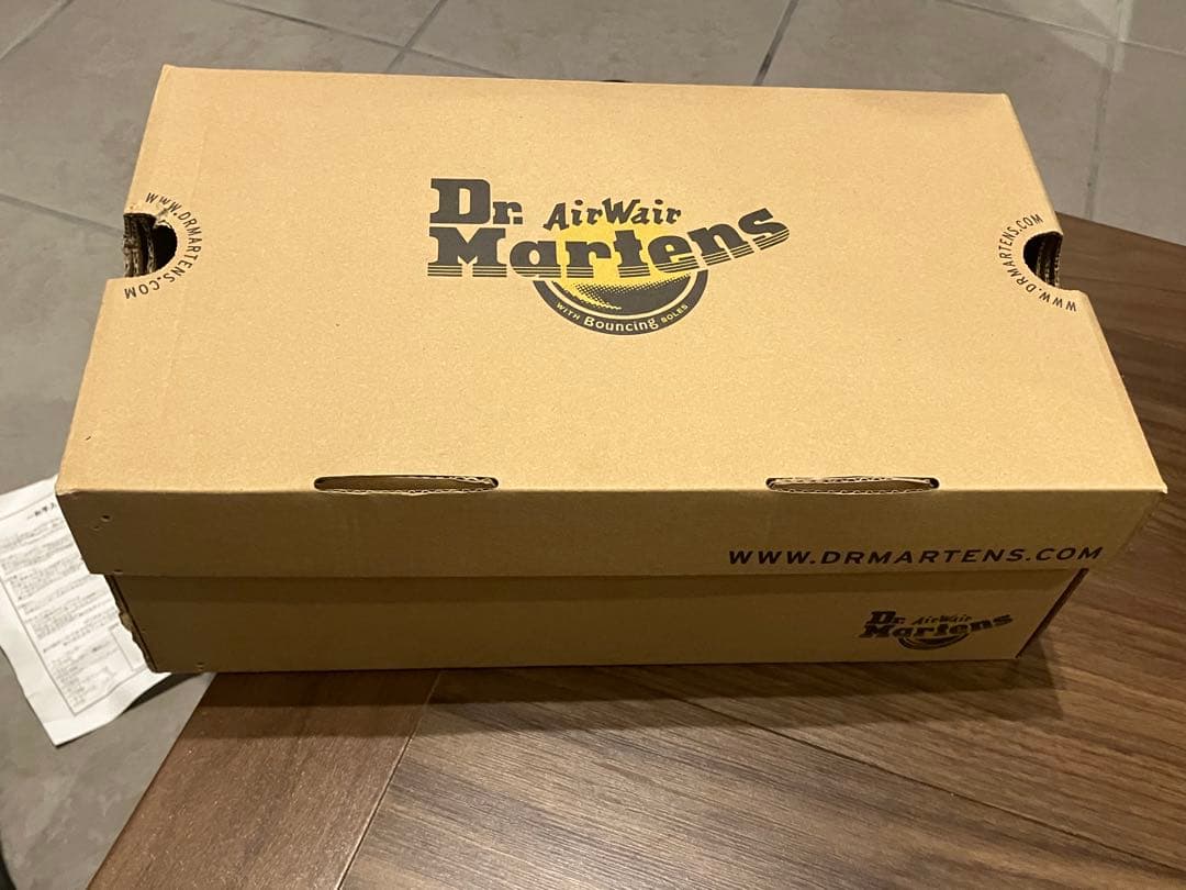 Dr. Martens タッセルローファー　Adrian