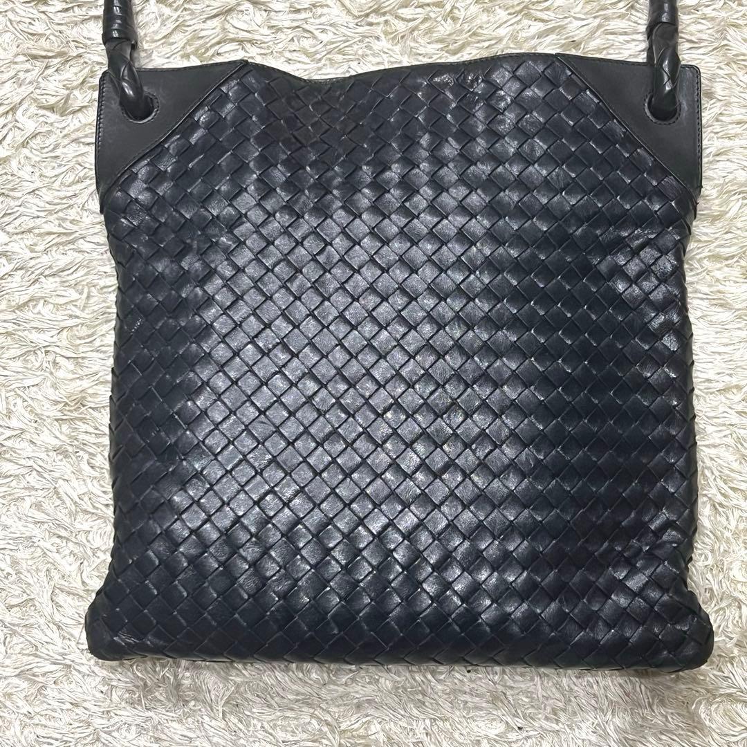 美品✨ボッテガヴェネタ イントレチャート ショルダーバッグ レザー ブラック