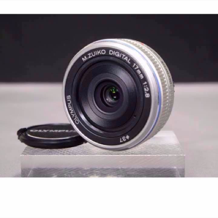 【値下済】OLYMPUS パンケーキレンズ 【保証付】