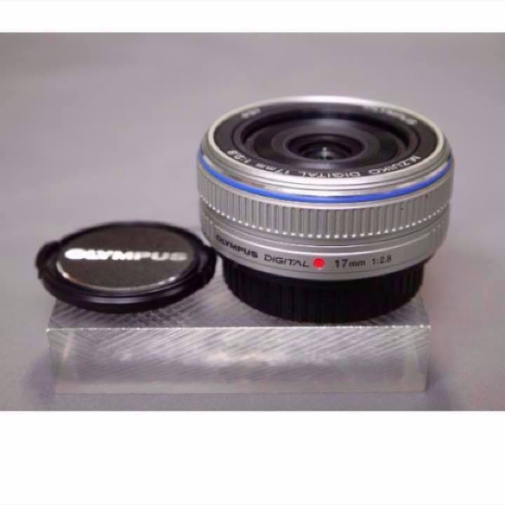 【値下済】OLYMPUS パンケーキレンズ 【保証付】