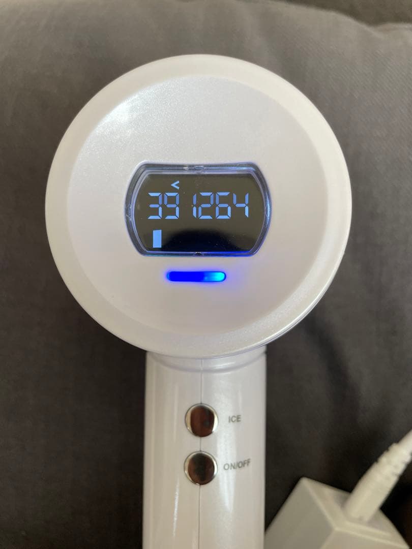 冷却脱毛器  クールフラッシュボーテ